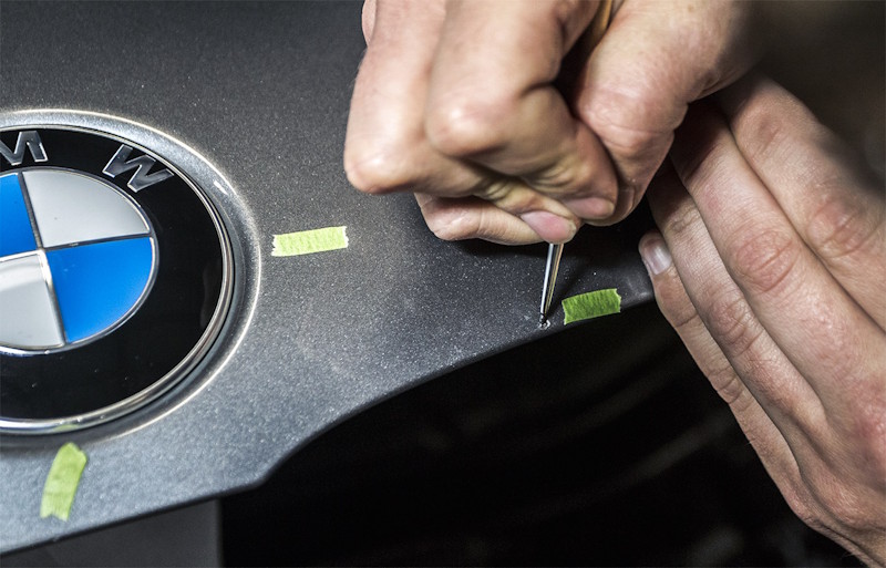 Točkanje boje na vozilu